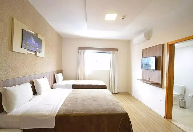 Deluxe Kolmen Hengen Huone, Business Park