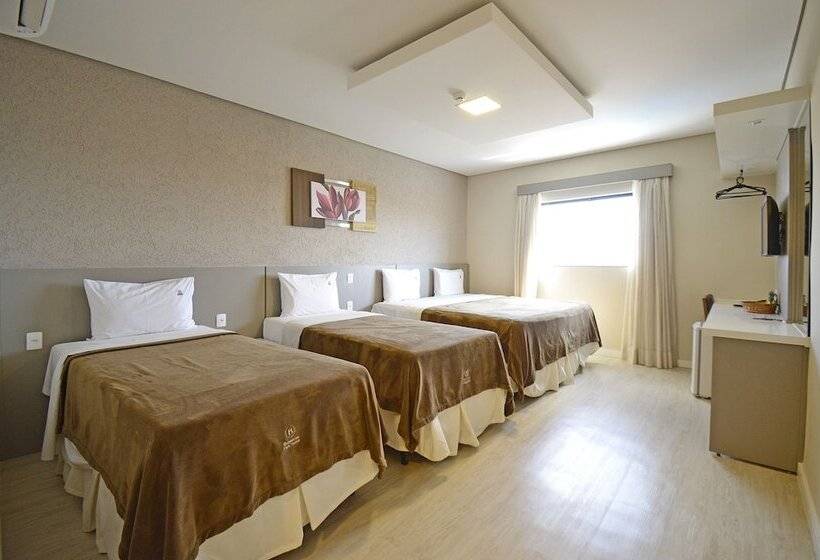 デラックスの４人部屋, Business Park