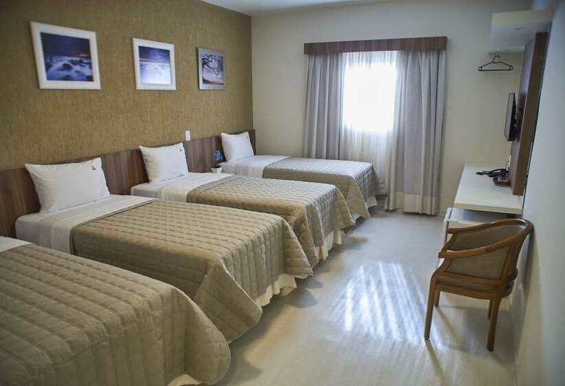 デラックスの４人部屋, Business Park