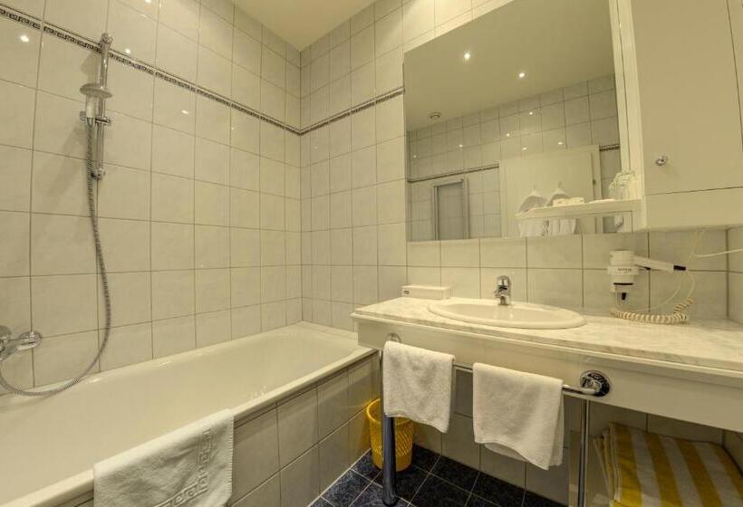 חדר סופריור, Flattacher Hof