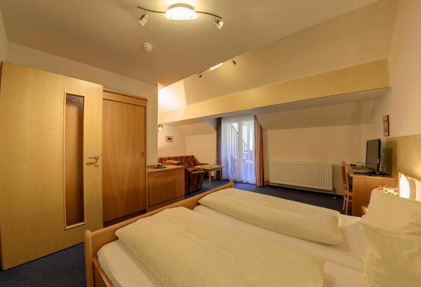 חדר סופריור, Flattacher Hof