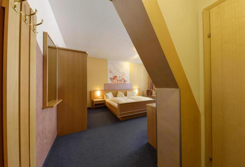 חדר סטנדרט יחיד, Flattacher Hof