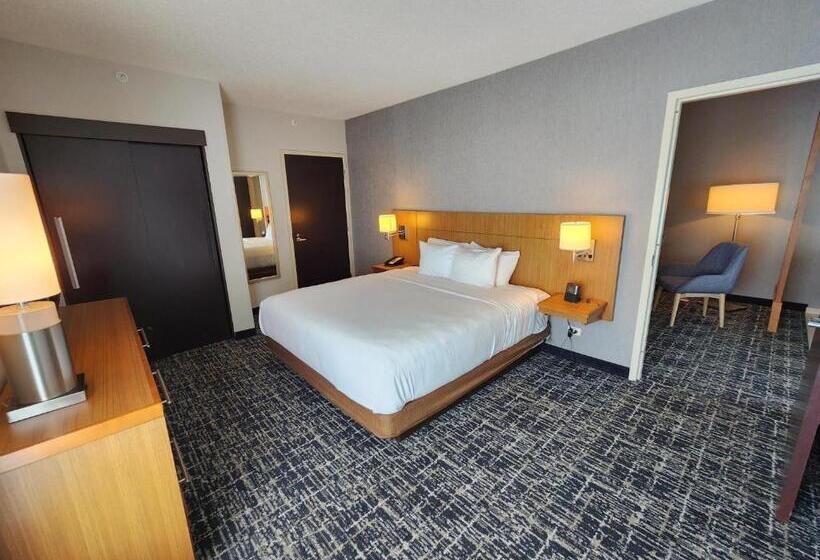 キングサイズベッドのスイートルーム, Hyatt Place At The Hollywood Casino Pittsburgh South