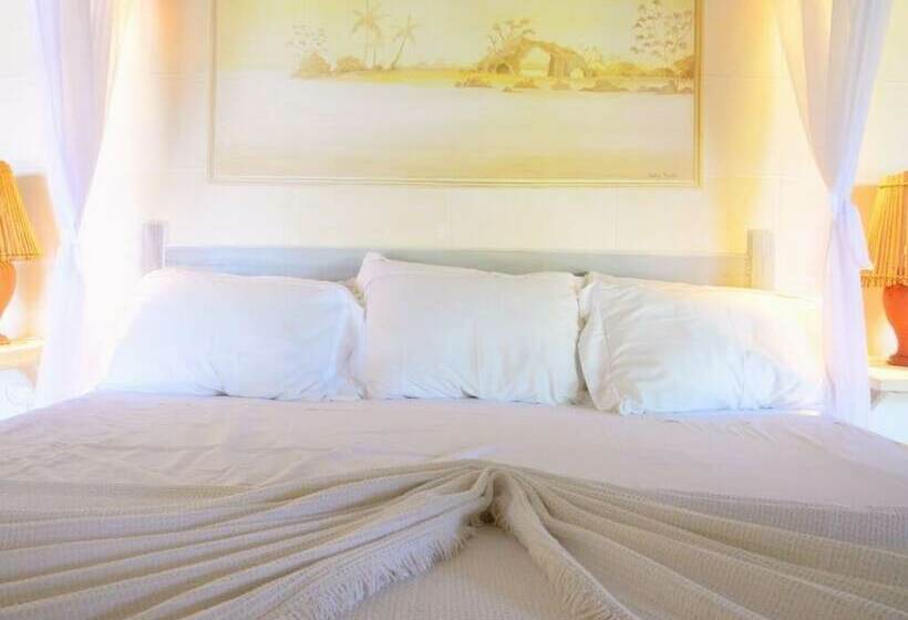 デラックススイート, Peninsula Beach Club