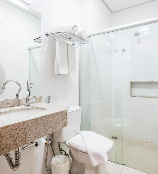 חדר סטנדרט, Serata