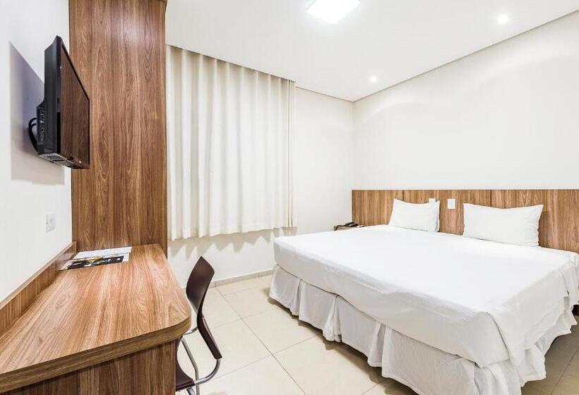 חדר סטנדרט, Serata