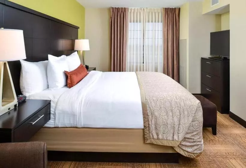 身障者適用スタンダードルーム, Staybridge Suites Merrillville, An Ihg