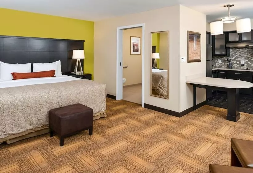 ダブルベッドのスタンダードスタジオ, Staybridge Suites Merrillville, An Ihg