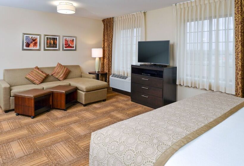 带双人床的标准工作室, Staybridge Suites Merrillville, An Ihg