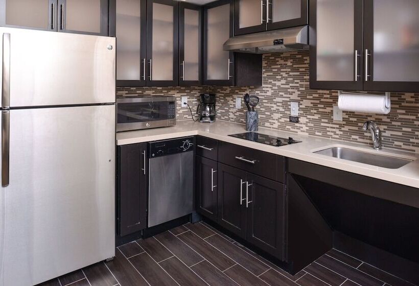 带双人床的标准工作室, Staybridge Suites Merrillville, An Ihg