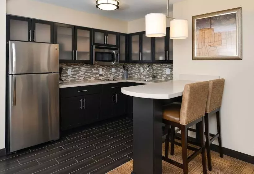 スイート, Staybridge Suites Merrillville, An Ihg