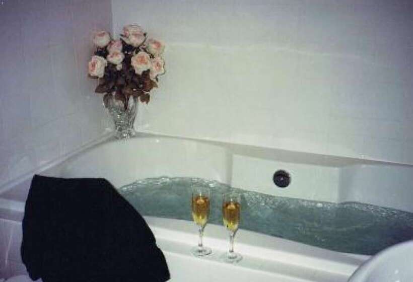 جناح سوبيريور, Surfside Inn