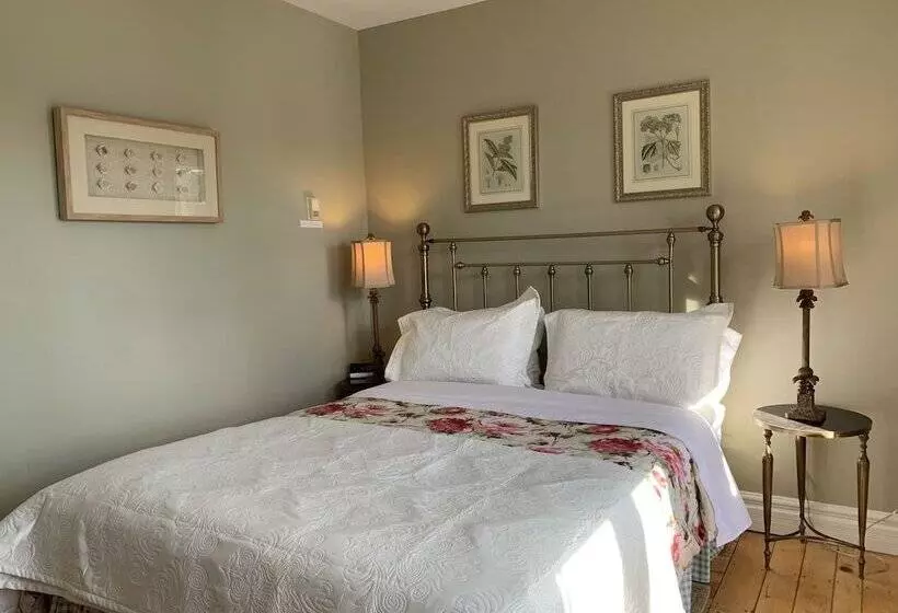 Superior-sviitti, Surfside Inn