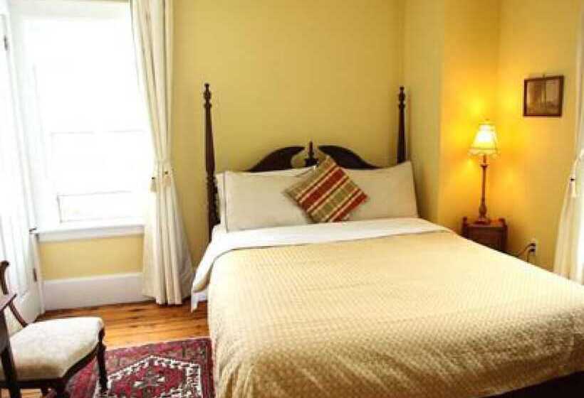 غرفة قياسية, Surfside Inn