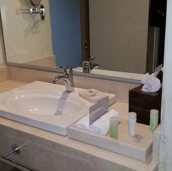 ２ダブルベッドのスタンダードルーム, Wyndham Garden Barranquilla