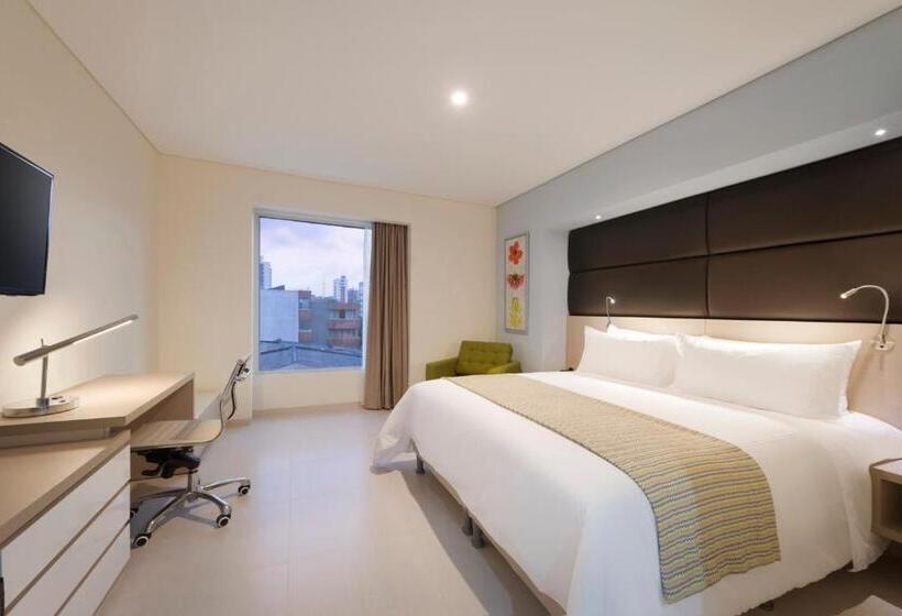 Номер Deluxe Кровать Кинг, Wyndham Garden Barranquilla
