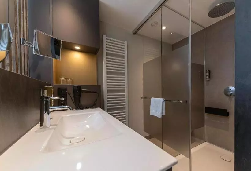 Superior-huone, Parkhotel Schmid