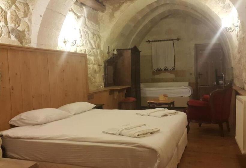 Номер Стандарт, Has Cave Konak