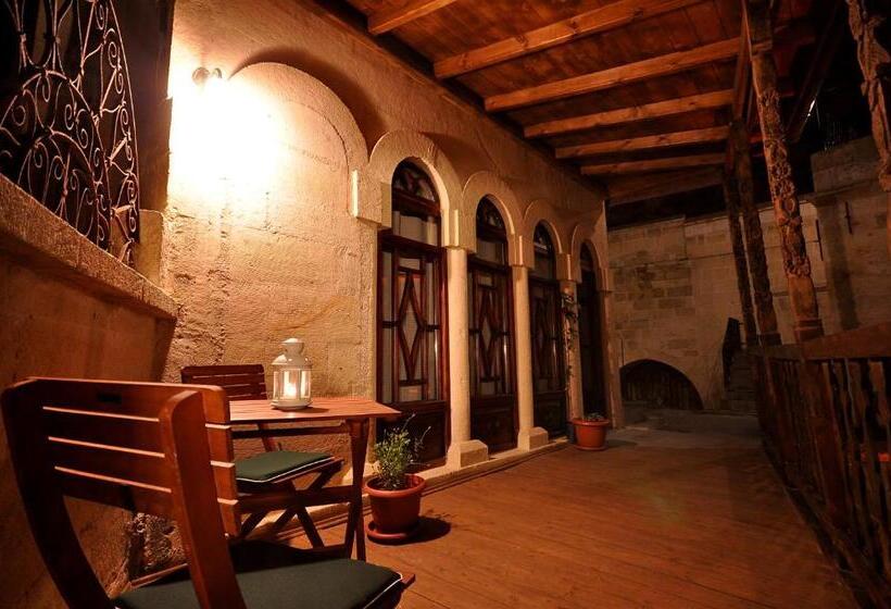 Номер Стандарт, Has Cave Konak