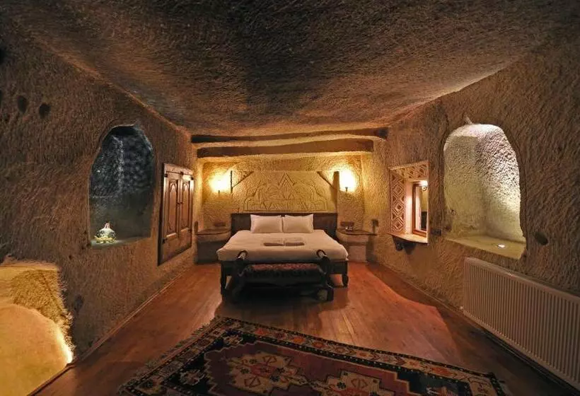 スイート, Has Cave Konak