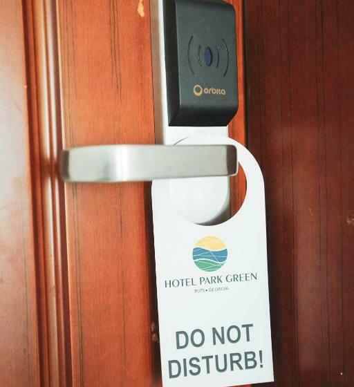 اتاق استاندارد یک نفره, Park Green