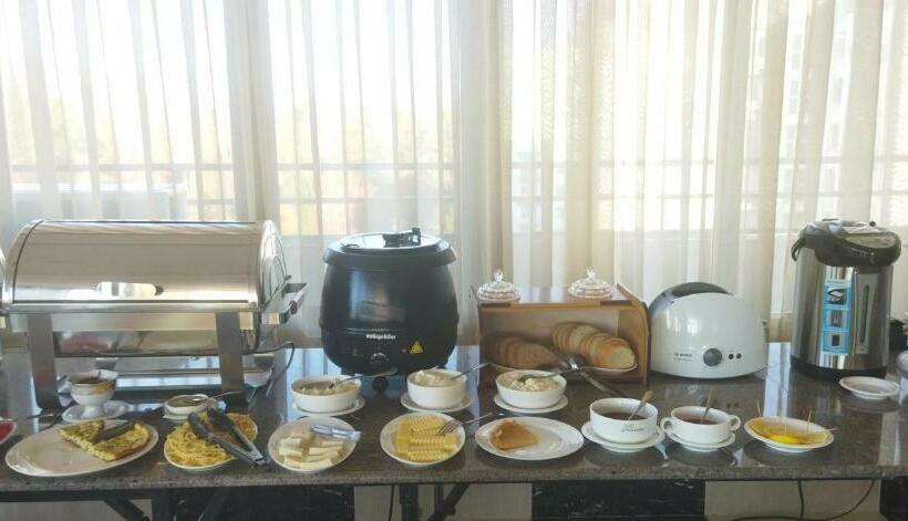 اتاق اکونومی, Park Green