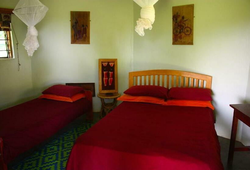 اتاق اکونومی, Red Chilli Rest Camp