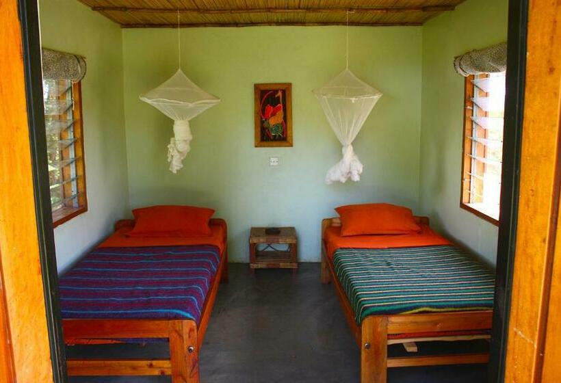 اتاق اکونومی, Red Chilli Rest Camp