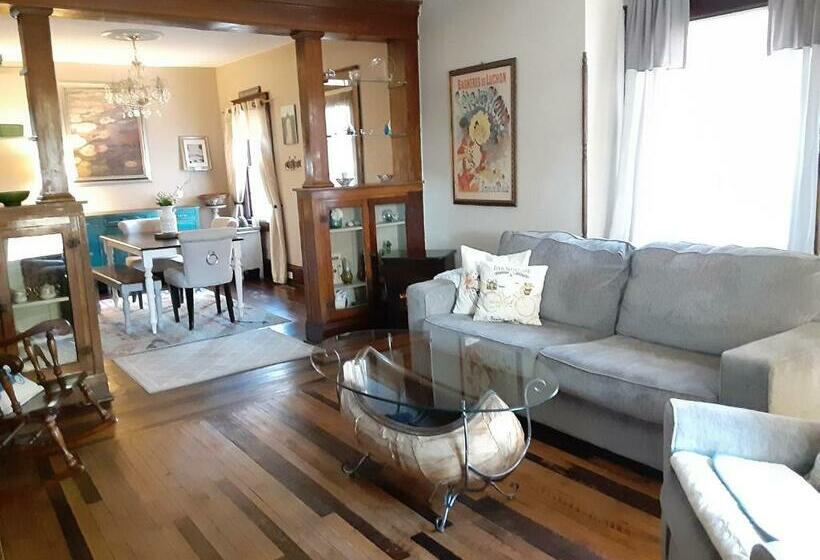 带大床的标准工作室, Spacious 5br Home In Downtown Historic District