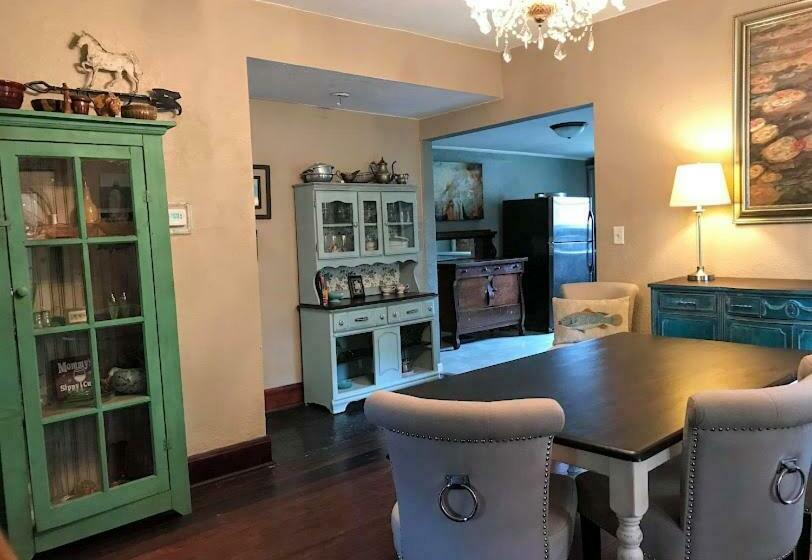 带大床的标准工作室, Spacious 5br Home In Downtown Historic District