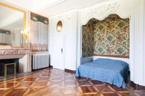 ガーデンビュースタンダードルーム, Chateau Montalembert Maîche