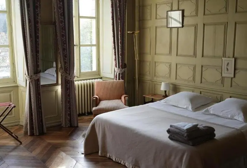 デラックスルーム, Chateau Montalembert Maîche