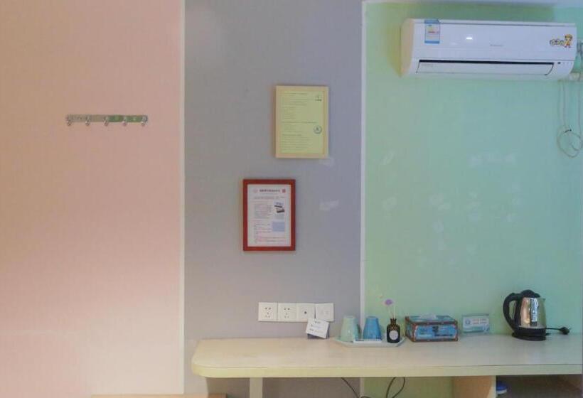 חדר סטנדרט, Kunlun International Youth Hostel