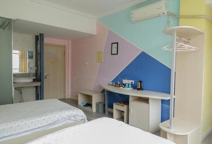 חדר סופריור עם נוף להרים, Kunlun International Youth Hostel