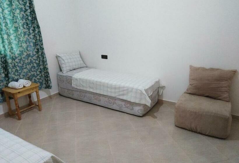 اتاق سوپریور, Dar Khalifa Airport