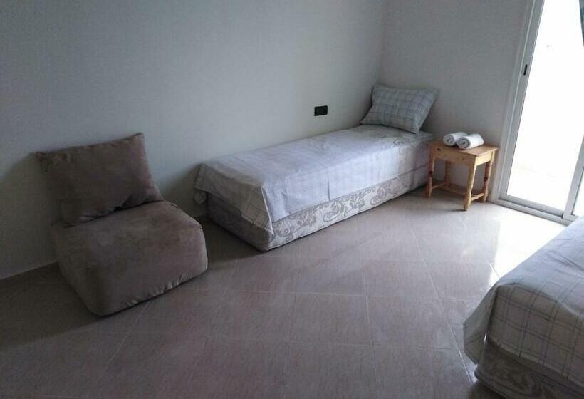 اتاق سوپریور, Dar Khalifa Airport