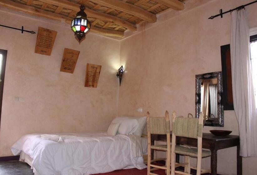 庭の見えるシングルルーム, Riad Gabsi Dades