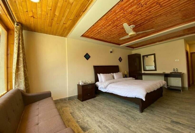 اتاق سوپریور با چشمانداز کوهستان, Roomy Daastaan Hotel, Karimabad Hunza