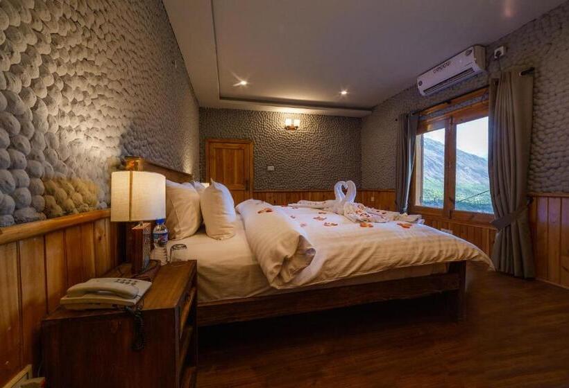 سوییت اجرایی, Roomy Daastaan Hotel, Karimabad Hunza