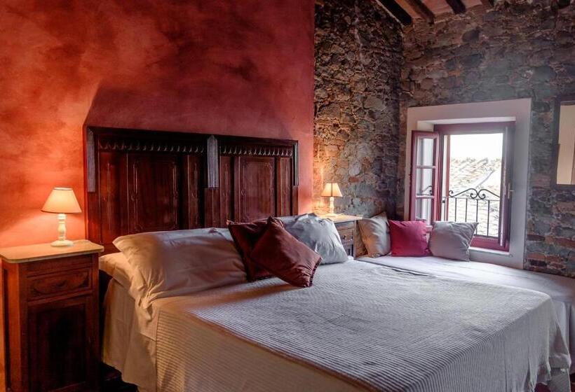 스위트, San Gennaro Castello