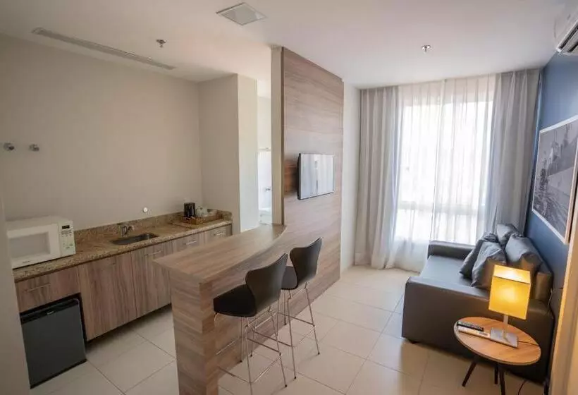 スーペリアースイート, Comfort Hotel Santos