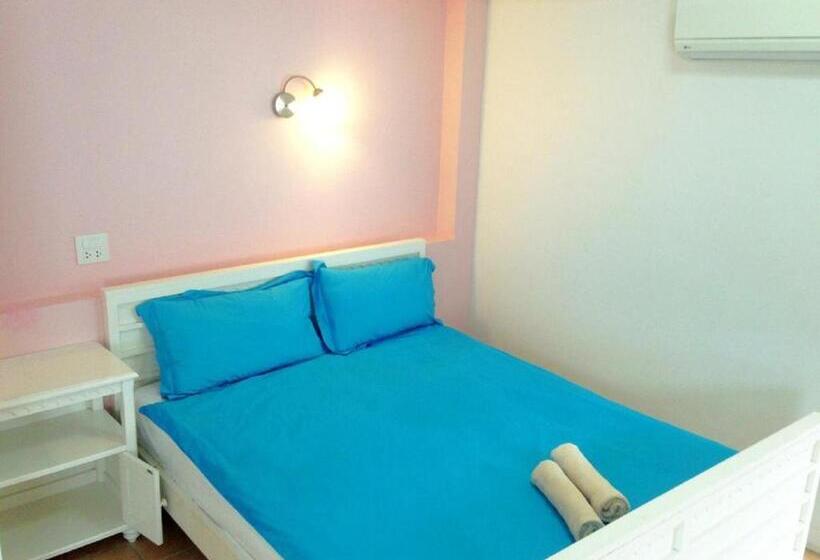 غرفة قياسية, Ben's House