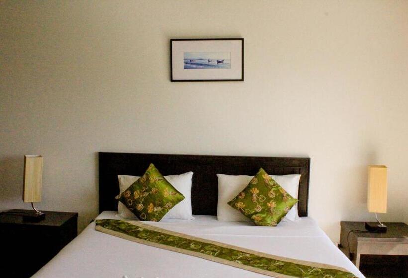 디럭스 룸, Ben's House