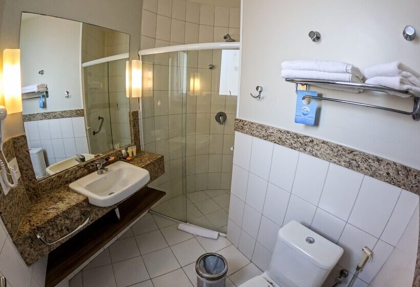 סוויטה דלוקס, Comfort Hotel Santos