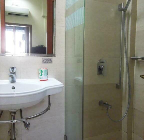 Quarto Superior, Elphinstone