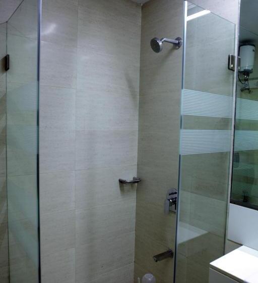 Quarto Superior, Elphinstone