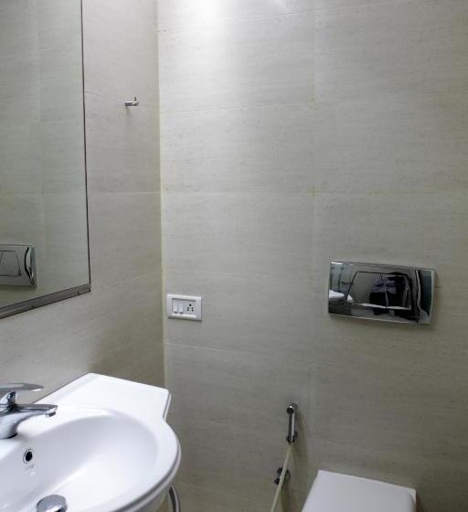 Quarto Deluxe, Elphinstone