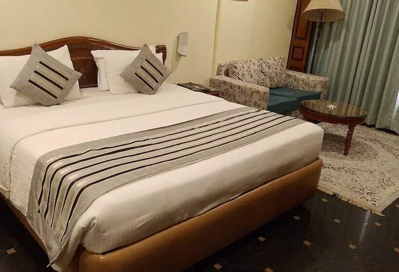 デラックスルーム, Empires Hotel Bhubaneswar