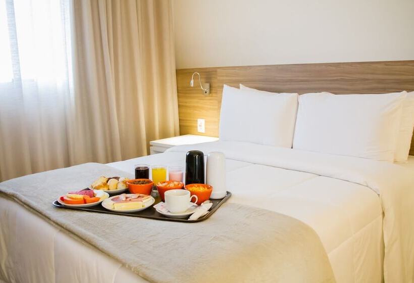 חדר דלוקס, Intercity Shopping Gravatai