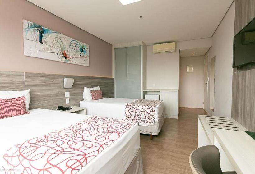 Deluxe Værelse, It Itabira